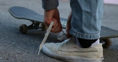 skateboard